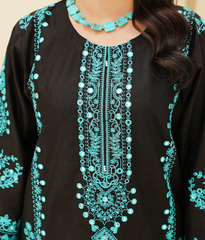 Kajal – Embroidered 2-Piece