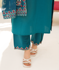 Anaya – Embroidered 3-Piece
