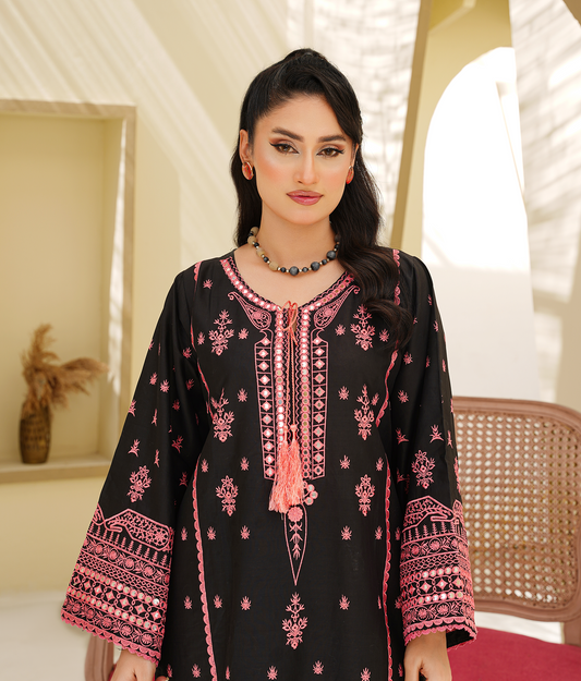 Anna – Embroidered 2-Piece