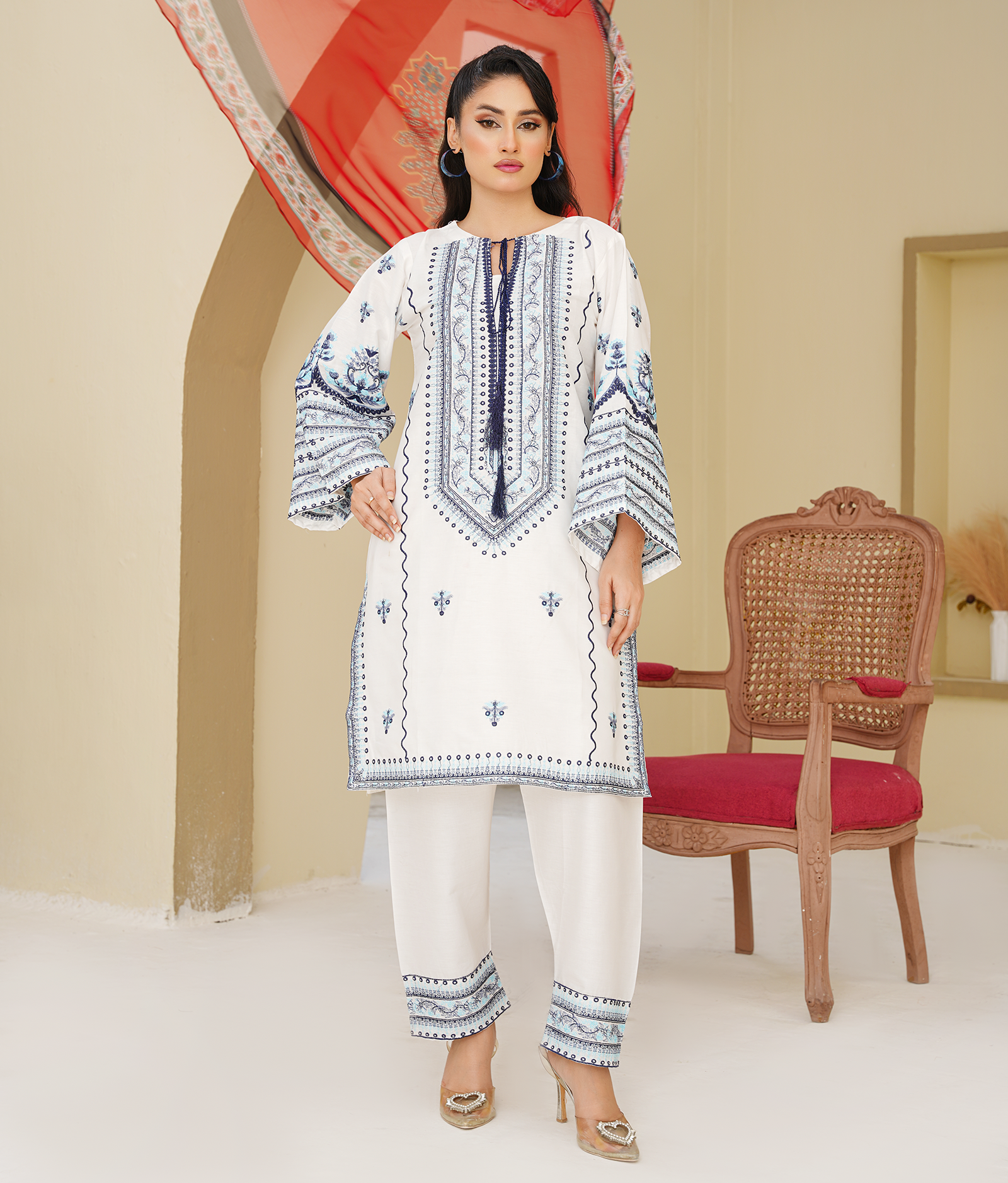 Jasmine – Embroidered 3-Piece