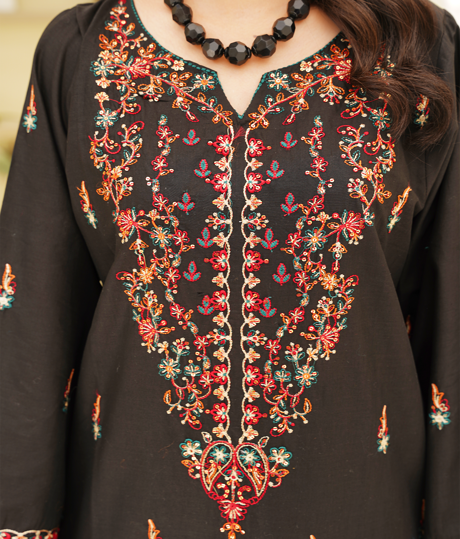 Paris – Embroidered 3-Piece